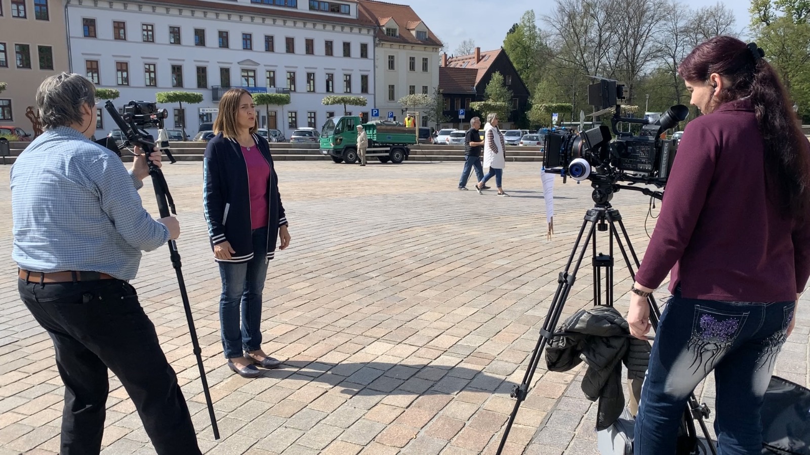 Videodreh Wahlwerbespot Anke Martin-Heede, auf dem Schlossplatz, Blick in die Burgstrasse